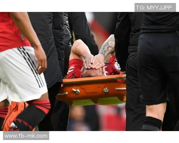 曼联官方宣布边锋转型中卫签下13岁天才后卫索克拉蒂斯 曼联官方宣布边锋转型中卫签下13岁天才后卫索克拉蒂斯